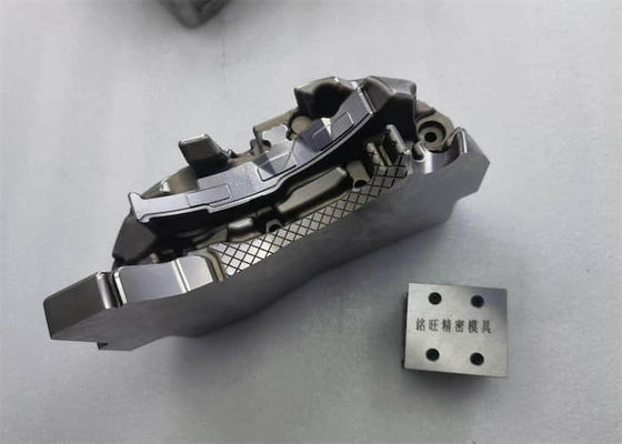 Le moule de conception d'UG insère des composants en plastique de moulage par injection d'ODM d'OEM