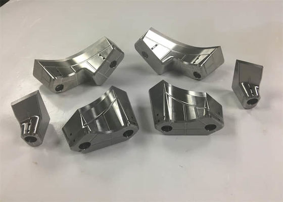 Poussoir fait sur commande de composants de moule de poussoir de moule de placage à l'or de Chrome dans le bâti